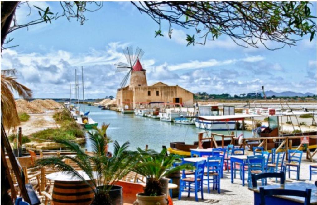 Be Mediterraneo, In Centro Sul Mare - In The Center Beach Front - 80 Mq Trapani Buitenkant foto