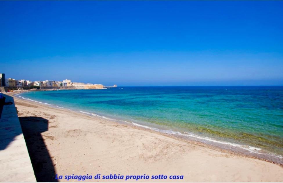 Be Mediterraneo, In Centro Sul Mare - In The Center Beach Front - 80 Mq Trapani Buitenkant foto